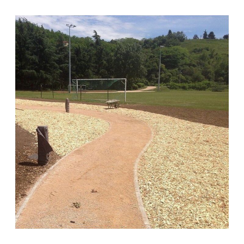 Racine – Paillage biodégradable en plaquettes forestières bois – Lot de 48 sacs de 50l – Couvre 48m² – Améliore la santé du jardin